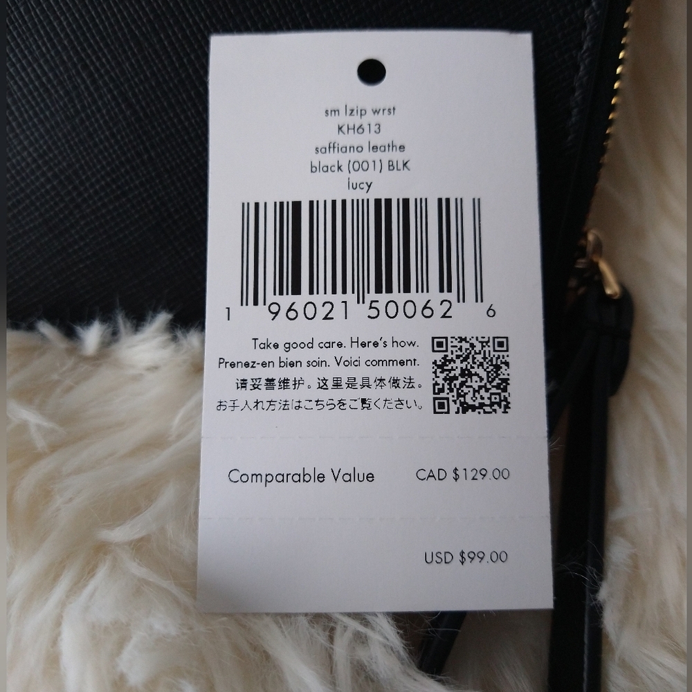 🤩Kate Spade Black Small Wristlet (Lucy)🤩 - Picture 6 of 10